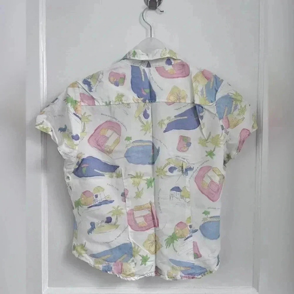 Fresh Produce Made In USA
Beachy Keen Aloha Hawaiian Oxford Button Up Shirt - Picture 2 of 5